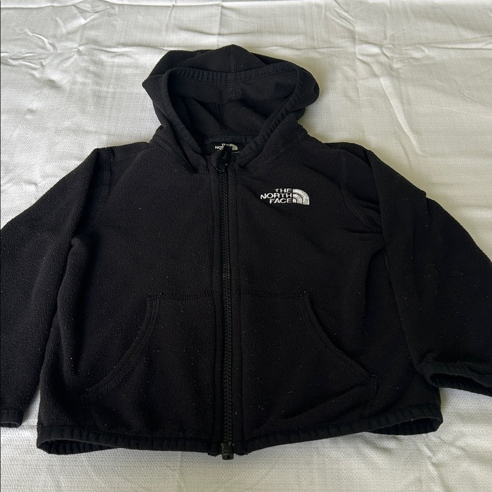 (B) The North Face infants 12-18 months Black Hooded fleece jacket full zip
